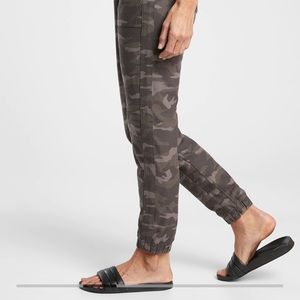 Athleta Camo Farallon Jogger